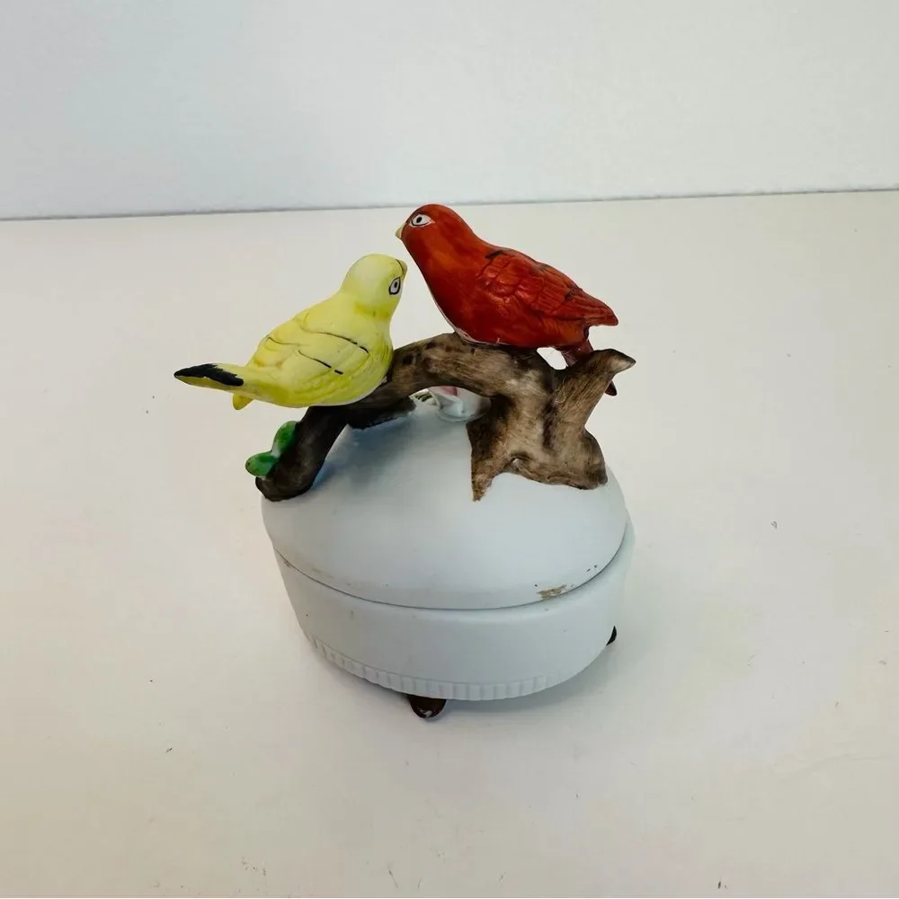 Lefton Double Bird White Porcelain Trinket Box  Red Bird Yellow Bird Flowers 4x3